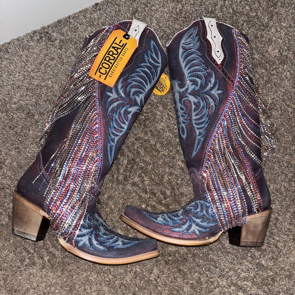 Sz 8.5 Women’s Corral Chameleon Effect Tall Western Boots w/ Fringes & Crystals